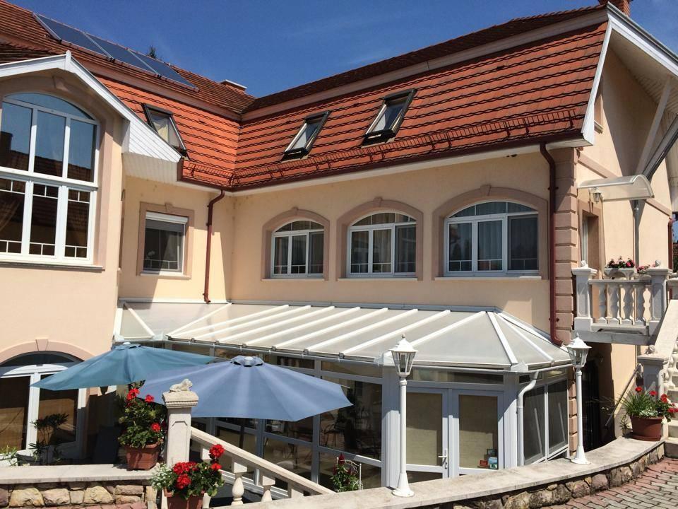 Hotel Aqua Panzió Hajdúszoboszló Exterior foto